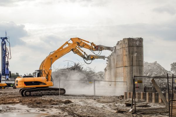 Silo Demolition in Sumter