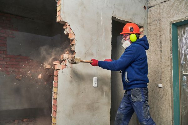 Concrete Wall Demolition in Sumter